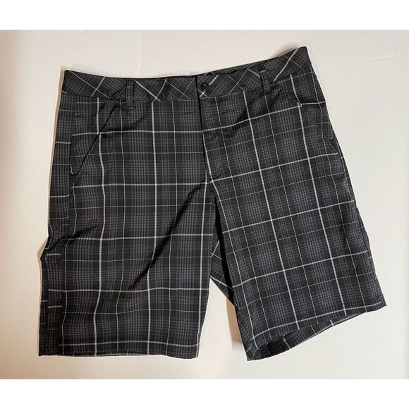 Fila‎ Sport Golf Charcoal Gray Plaid Flat Front Chino Shorts 38 - Picture 1 of 5